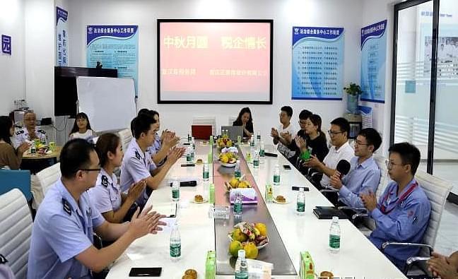开云 开云体育宣汉正原微玻纤有限公司：建引领创新 科技驱动发展(图2)