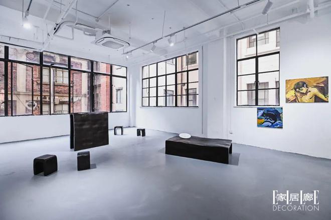 开云 开云体育APP直击上海艺术季现场DECO带你看7大展览、30件新品(图4)