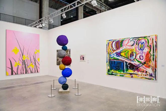 开云 开云体育APP直击上海艺术季现场DECO带你看7大展览、30件新品(图10)