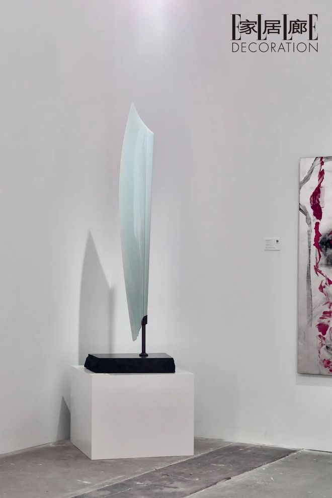 开云 开云体育APP直击上海艺术季现场DECO带你看7大展览、30件新品(图38)