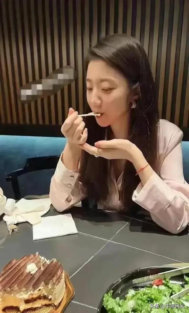 我就想问：裤衩楼前的玻璃幕墙后面的那个Kaiyun 开云吕总是谁？可涉嫌罪？(图4)