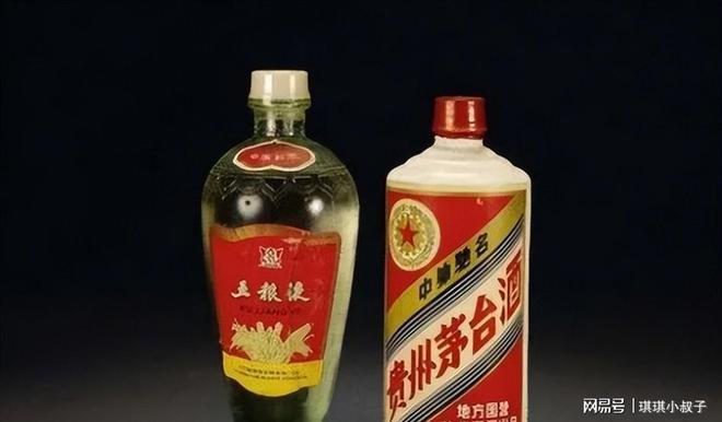 为何五粮液玻璃瓶茅台陶瓷瓶这个细Kaiyun 开云节暗藏玄机很多人还不知道
