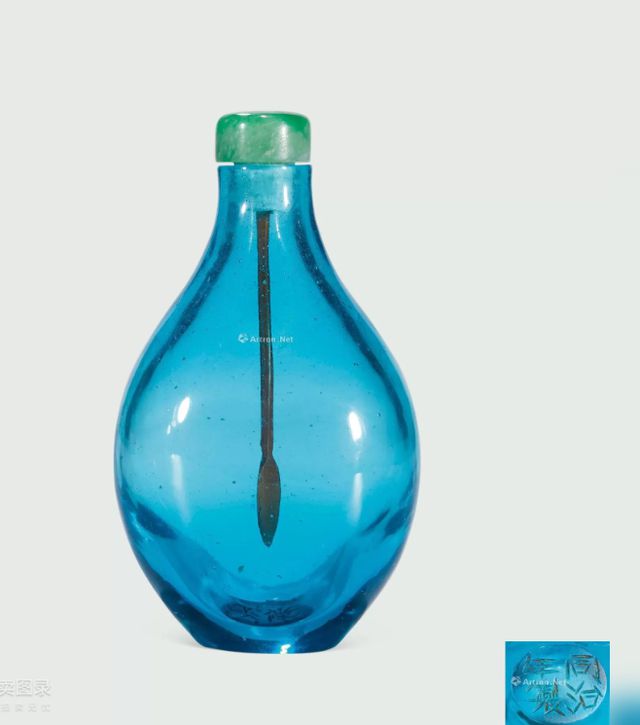 古玩古董收藏中Kaiyun 开云的一方蓝色·玻璃藏品中的一抹深邃(图7)