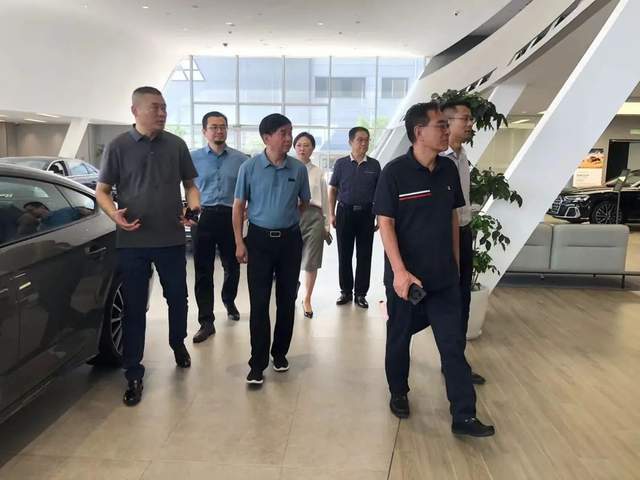 开云 开云体育官网河南省山东商会赵庆武会长一行走访考察郑州奥泽一汽奥迪授权4S店(图3)