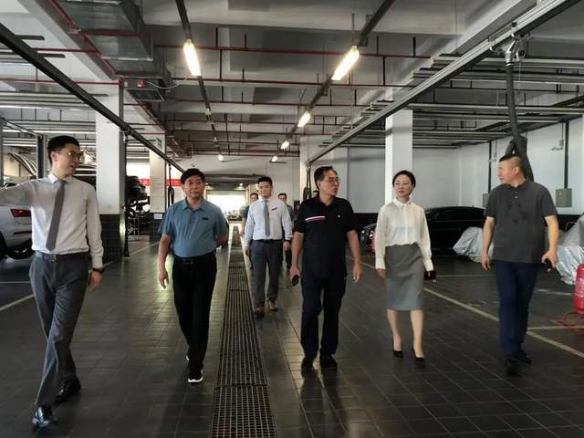 开云 开云体育官网河南省山东商会赵庆武会长一行走访考察郑州奥泽一汽奥迪授权4S店(图4)