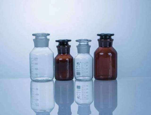 综仪生物实验室常用的玻璃烧瓶容量瓶等耗材上线开云 开云体育官网